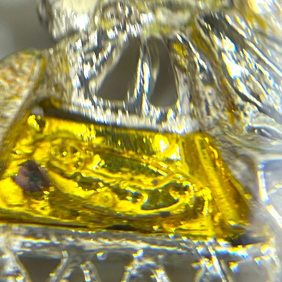 Danecraft Signed Vintage Christmas Bells Brooch with Enamel Accents - Picture 5 of 6